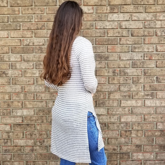 Last chance!  1 Left!  Striped Cardigan - Picture 3 of 6